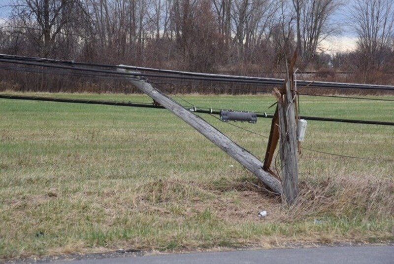 Wind storm cleanup continues across Niagara County